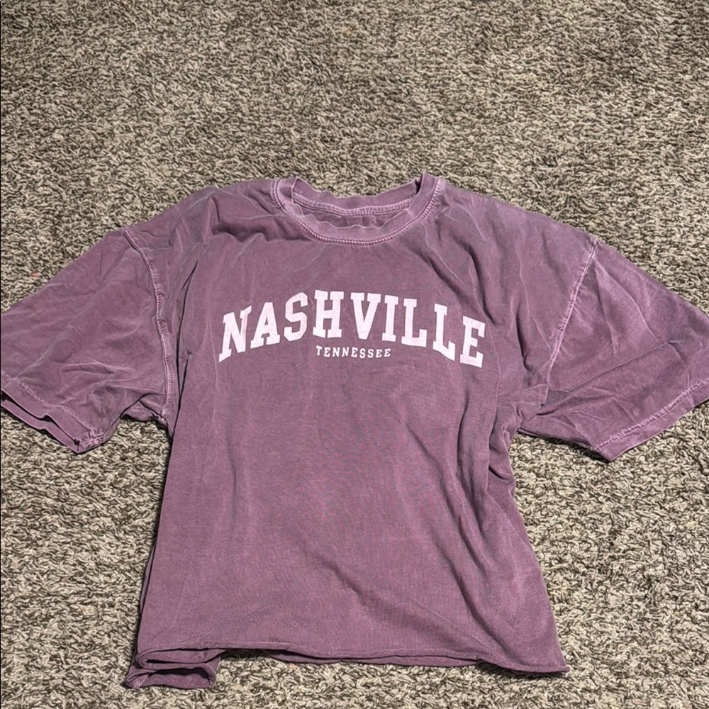 Nashville Cropped Graphic T-Shirt